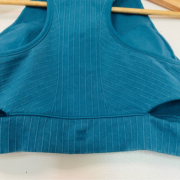 NWT All in Motion Teal Blue High Neck Cut Out Sports Bra Large - Picture 8 of 9